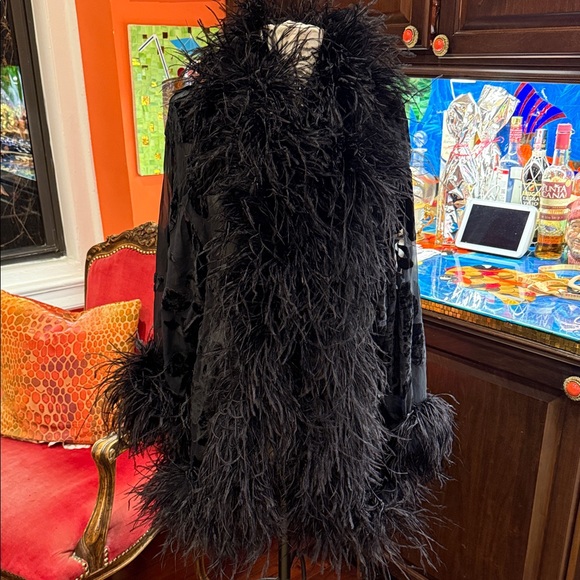 Black Feathered and burn out velvet jacket - Showstopping & one of a kind - Picture 2 of 7